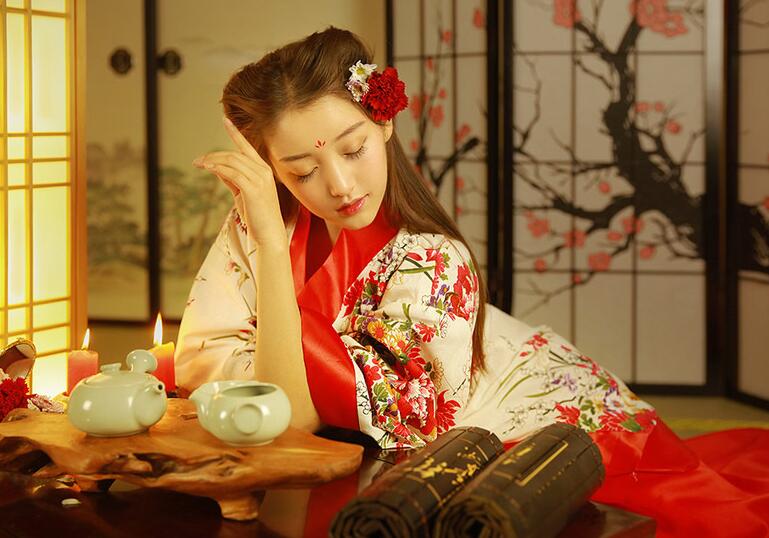 海口桑拿金百合沐浴会馆—男士洗浴 SPA 天花板